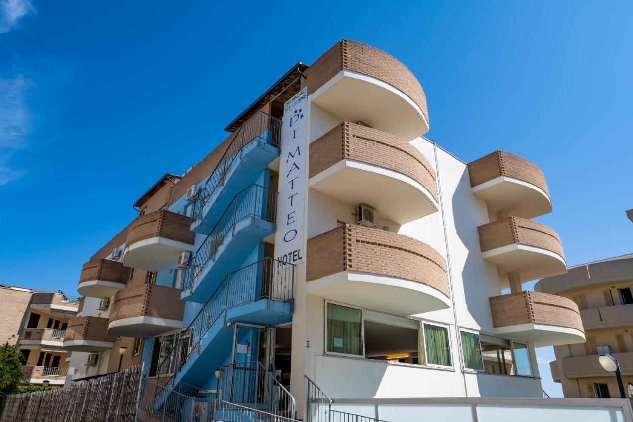 Di Matteo Hotel Roseto Degli Abruzzi Bagian luar foto