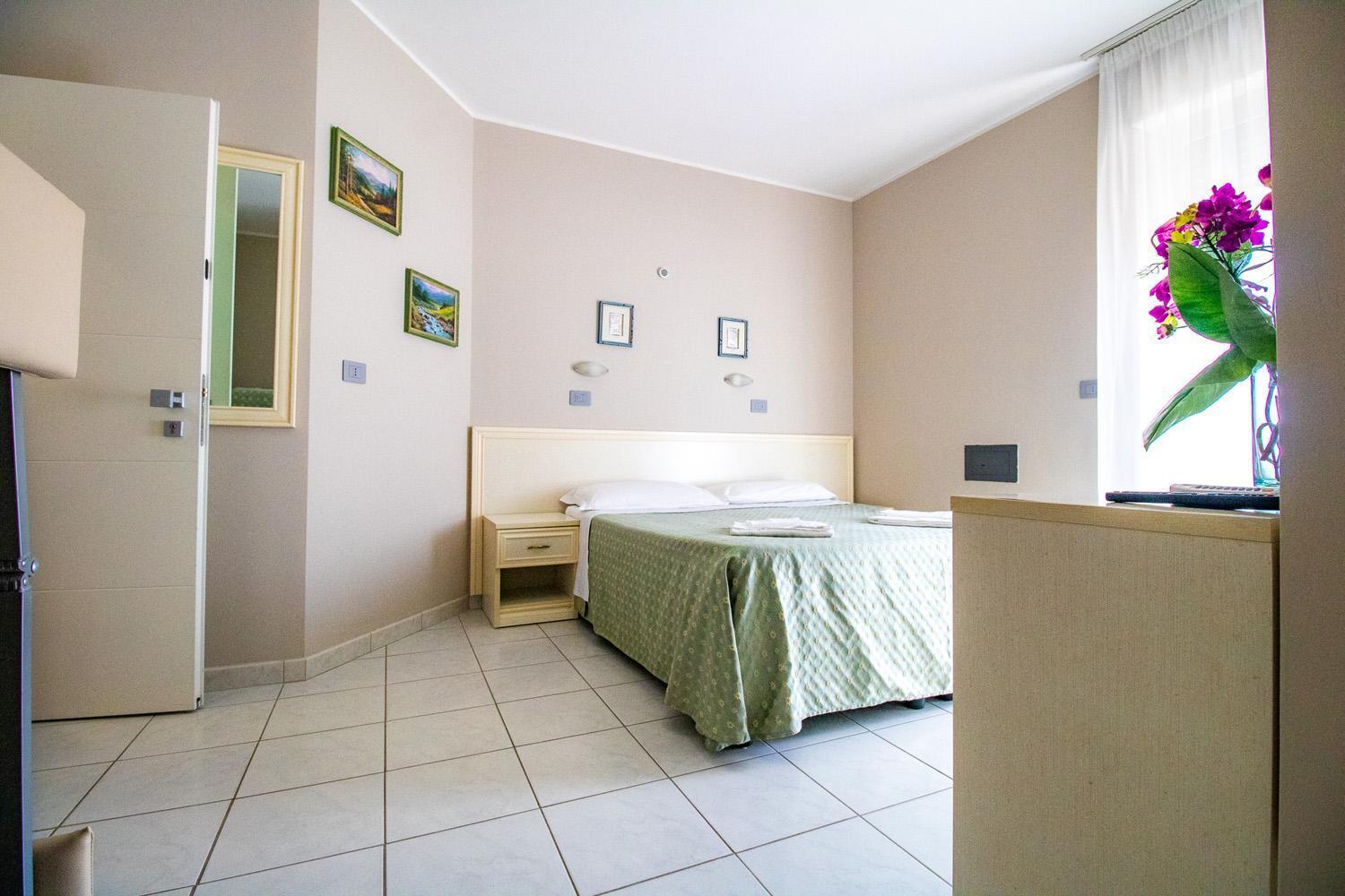 Di Matteo Hotel Roseto Degli Abruzzi Bagian luar foto