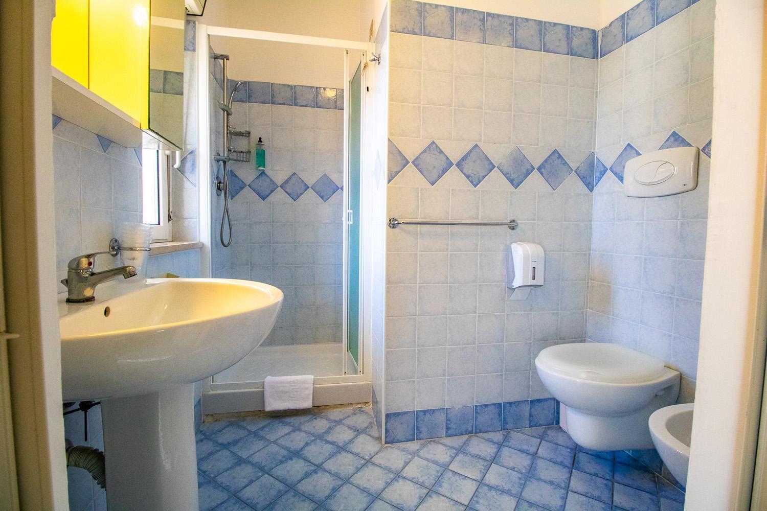 Di Matteo Hotel Roseto Degli Abruzzi Bagian luar foto